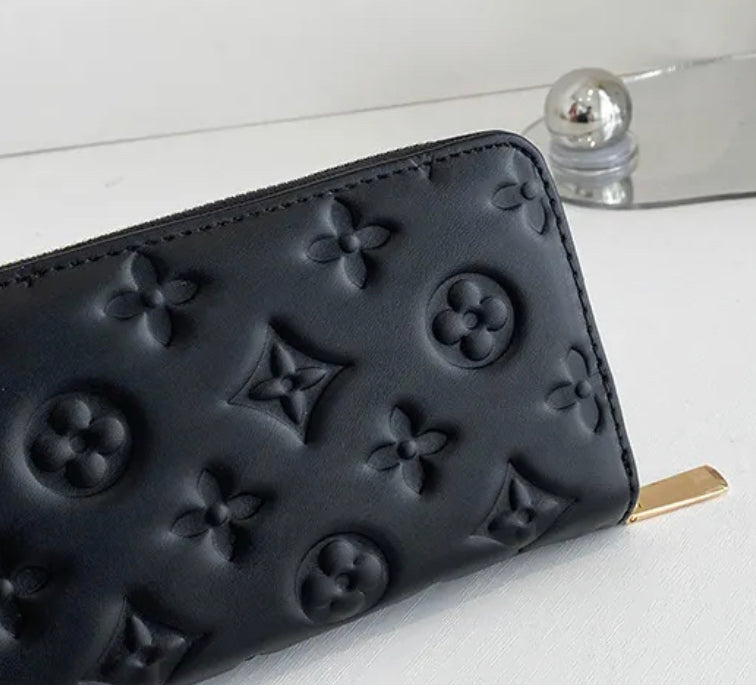 Puffy Accordion Long Wallet